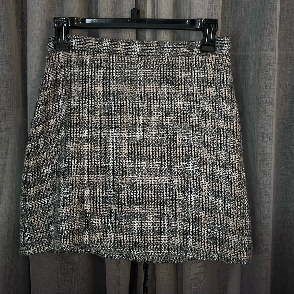 Zara Black and White Mini Skirt